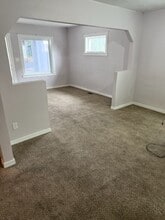 1000 S Denver St, Unit 4 in Salt Lake City, UT - Foto de edificio - Building Photo