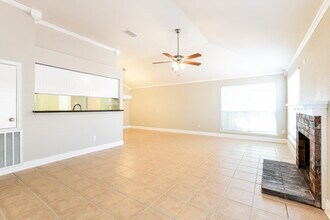 17422 Lobo Trail in Houston, TX - Building Photo - Building Photo