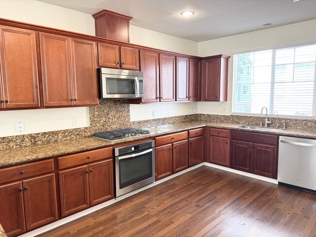 7006 N Mariposa Ln in Dublin, CA - Building Photo - Building Photo