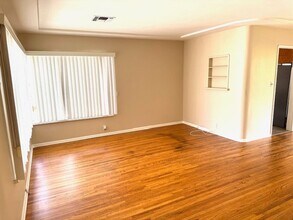 236 Melrose Ave in Monrovia, CA - Building Photo - Building Photo