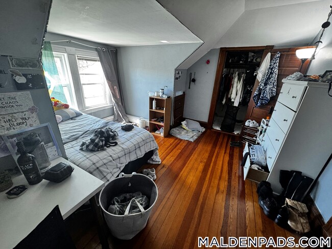 547 Highland Ave-Unit -2 in Malden, MA - Building Photo - Building Photo