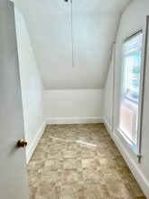 27 Reed St, Unit A in Plymouth, WI - Building Photo - Building Photo