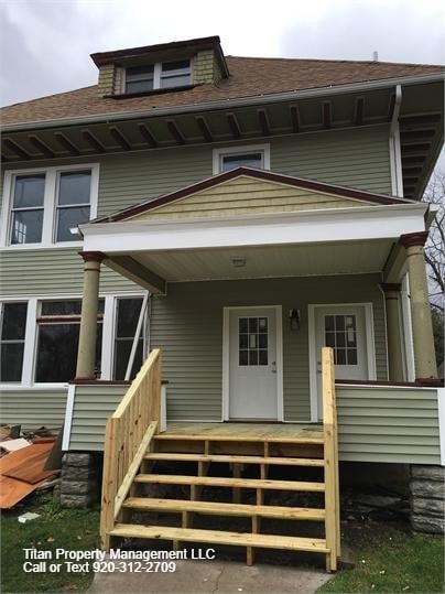 property at 413 S Walnut St