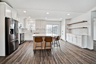 902 SW Hopi Cir in Bentonville, AR - Building Photo - Building Photo