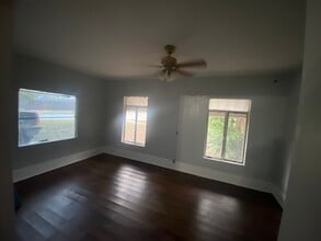 4506 Neer Ave in San Antonio, TX - Building Photo - Building Photo