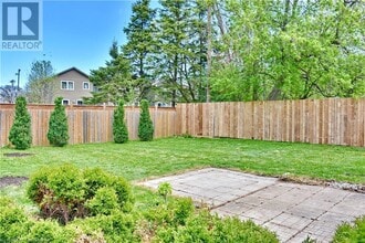 8 Rhonda Rd in Collingwood, ON - Building Photo - Building Photo