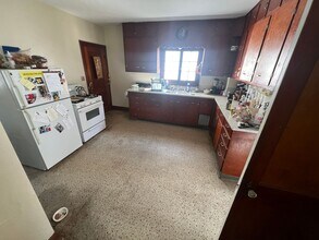 2604-04A N Pierce St-Unit -Lower in Milwaukee, WI - Building Photo - Building Photo