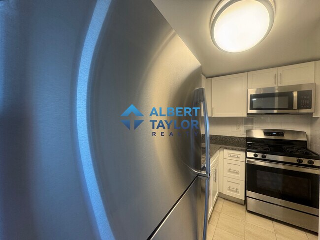 200 Freeman St in Brookline, MA - Building Photo - Building Photo