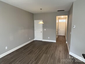 3616 Danvers St in Charlotte, NC - Building Photo - Building Photo