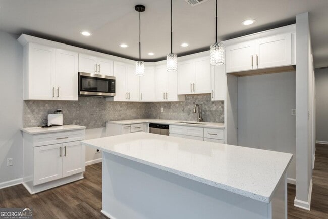 485 Oliver St NW in Atlanta, GA - Building Photo - Building Photo