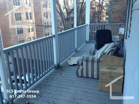 162 Kelton St in Boston, MA - Building Photo