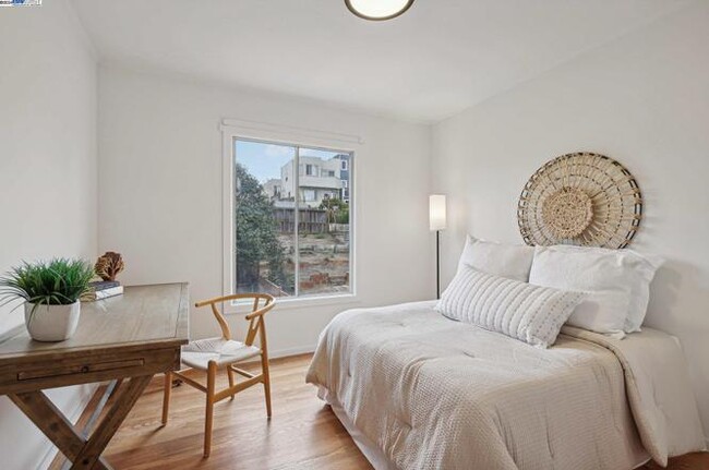 1950 34th Ave in San Francisco, CA - Building Photo - Building Photo