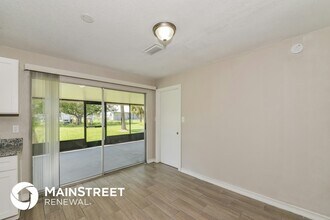 511 Fletcher St in Port Charlotte, FL - Building Photo - Building Photo