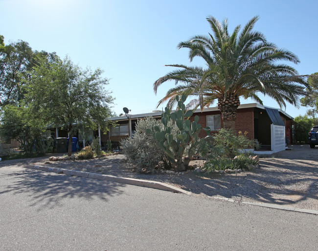 4500-4512 E Linden St in Tucson, AZ - Building Photo - Building Photo