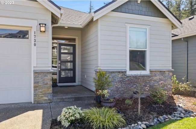 1741 NE Pecan Ln in Camas, WA - Building Photo - Building Photo