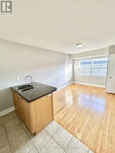 11 Thirty Third St in Toronto, ON - Building Photo - Building Photo