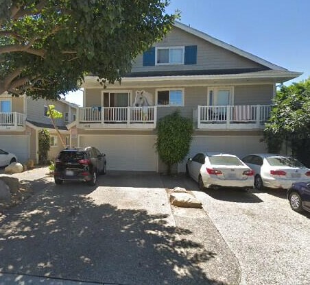 6535 El Nido Ln in Goleta, CA - Foto de edificio