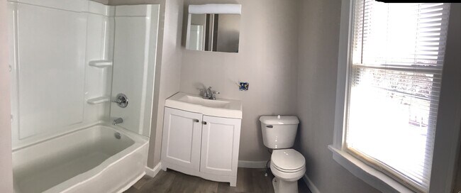 325 E High St, Unit #2 in Ebensburg, PA - Building Photo - Building Photo