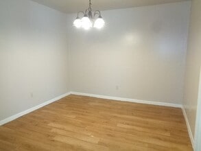 5502 Deep Forest Dr in Houston, TX - Building Photo - Building Photo