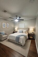 11727 Greenglen Dr in Houston, TX - Building Photo - Building Photo