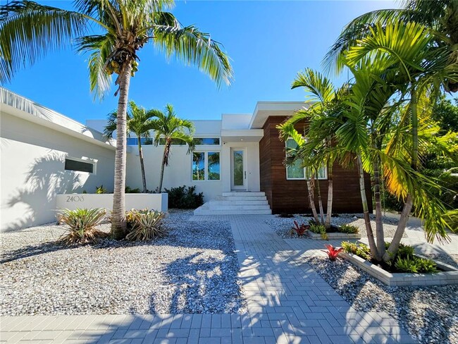 property at 2408 Nassau St