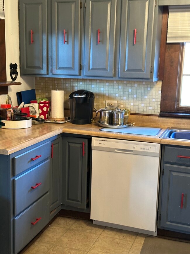 511 Ann St in Braddock, PA - Building Photo - Building Photo
