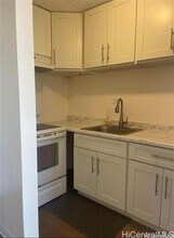 1560 Thurston Ave in Honolulu, HI - Building Photo - Building Photo