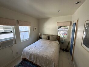 2905 Reservoir St in Los Angeles, CA - Foto de edificio - Building Photo