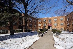 Broad Oak Apartments