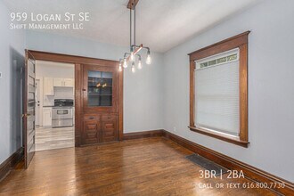 959 Logan St SE in Grand Rapids, MI - Building Photo - Building Photo