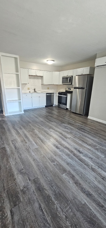property at 123 N 37th St