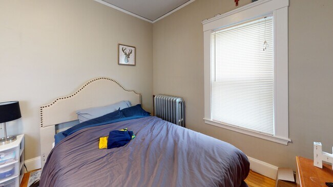 property at 48 South Crescent Circuit