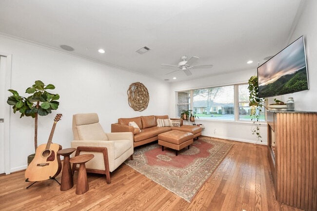 property at 411 Venice St