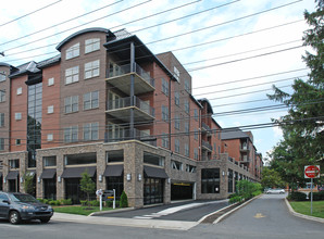 Washington House Condominium in Newark, DE - Building Photo - Building Photo