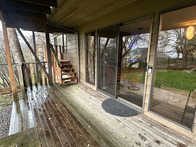 property at 10380 SE Charlotte Dr