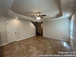 6331 Luglio Ln in San Antonio, TX - Building Photo - Building Photo