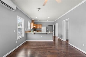 2004 Utah St in Baytown, TX - Building Photo - Building Photo