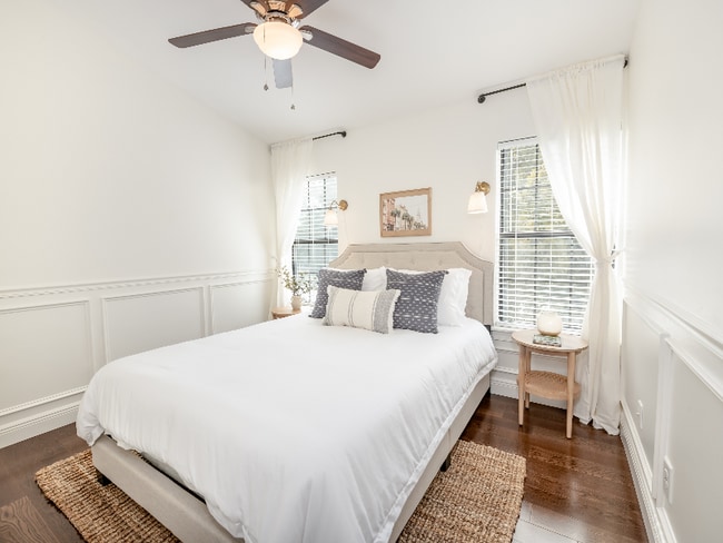 5011 Jenkins Ave in North Charleston, SC - Foto de edificio - Building Photo