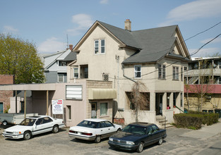 85 Franklin St in Torrington, CT - Foto de edificio - Building Photo