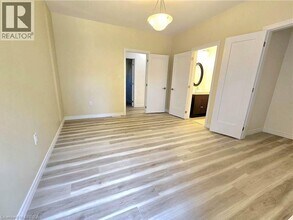 289 Chatham St in Brantford, ON - Building Photo - Building Photo