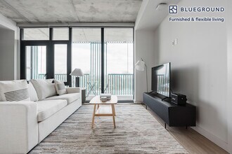 3030 Potomac Ave, Unit FL3-ID1017 in Arlington, VA - Building Photo - Building Photo