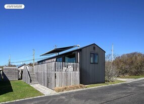 100 Deforest Rd in Montauk, NY - Building Photo