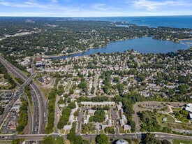 56 Blachley Rd in Stamford, CT - Building Photo