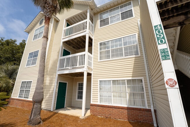 4090 Dancing Cloud Ct in Destin, FL - Building Photo - Building Photo