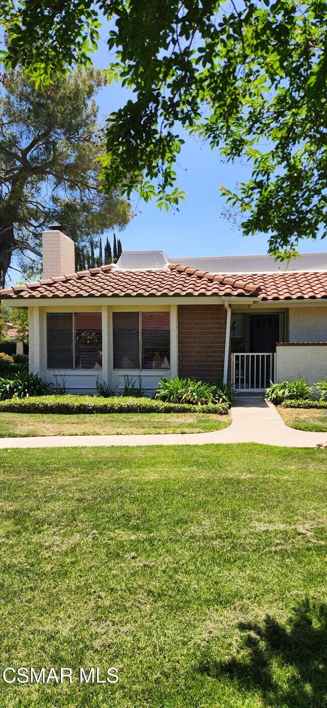 2165 Crespi Ln in Westlake Village, CA - Building Photo - Building Photo