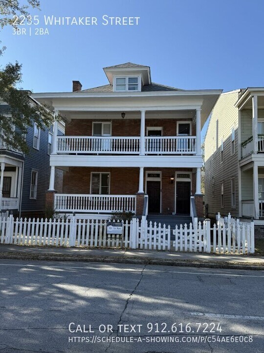 2235 Whitaker St in Savannah, GA - Building Photo