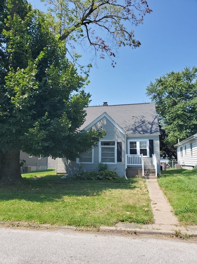 property at 2506 28th St