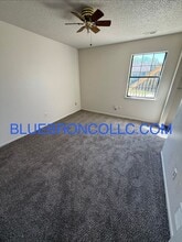 9115 E 85 St in Raytown, MO - Building Photo - Building Photo