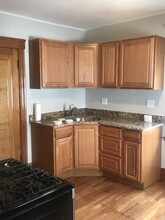 18 Hanover Cir in Lynn, MA - Building Photo - Building Photo