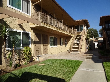 2433 W Imperial Hwy, Unit 1